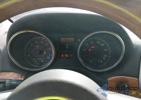 2011 Jeep Grand Cherokee Overland z USA, uszkodzony, nr VIN 1J4RR6GT3BC605481